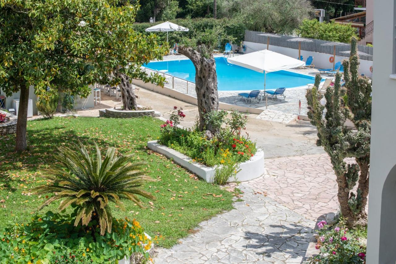 Averto Corfu Apartments Дасія Екстер'єр фото