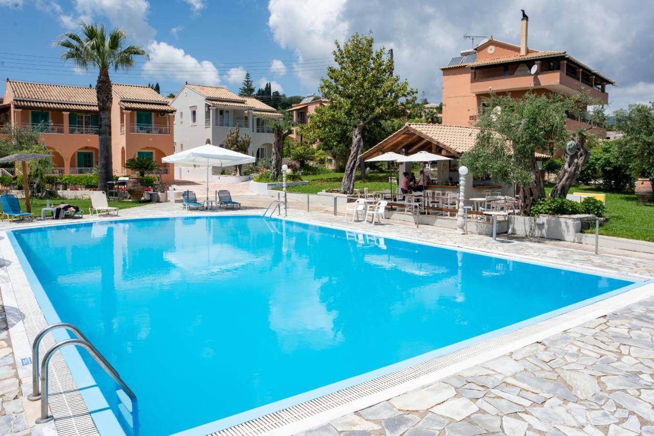 Averto Corfu Apartments Дасія Екстер'єр фото