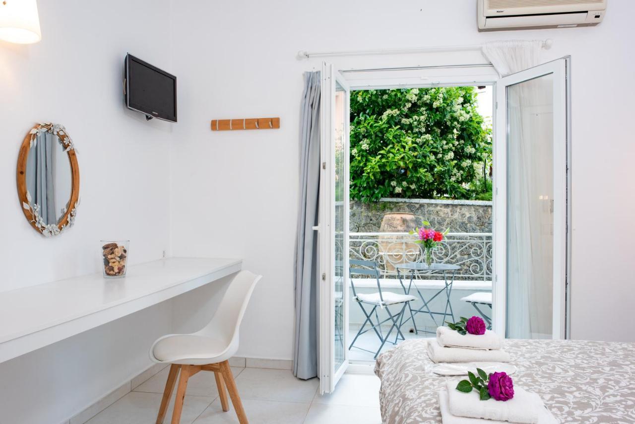 Averto Corfu Apartments Дасія Екстер'єр фото