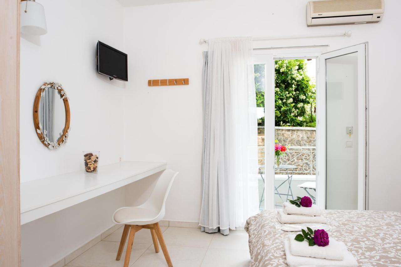 Averto Corfu Apartments Дасія Екстер'єр фото